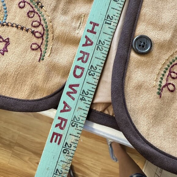 Womens Tan Embroidered Jacket Large 100% Cotton Denim & Co Pockets Button Up - Picture 8 of 8